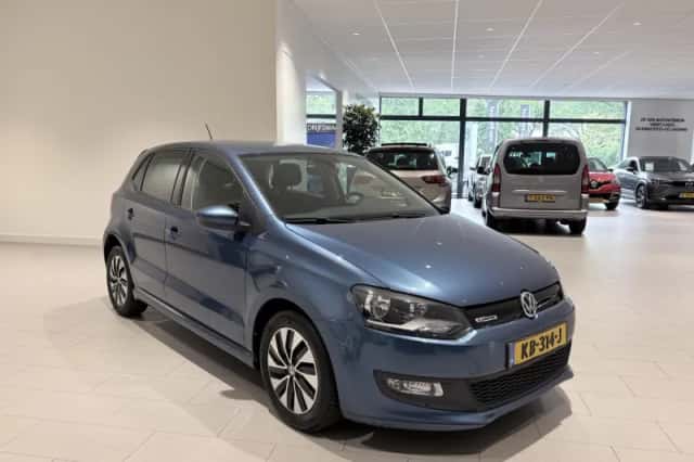 Volkswagen Polo (2016) thumbnail 6