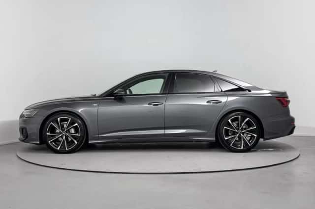 Audi A6 (2024) thumbnail 2