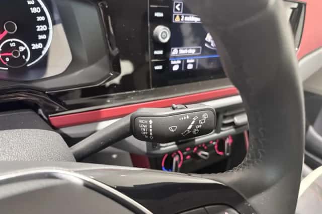 Volkswagen Polo (2018) thumbnail 19