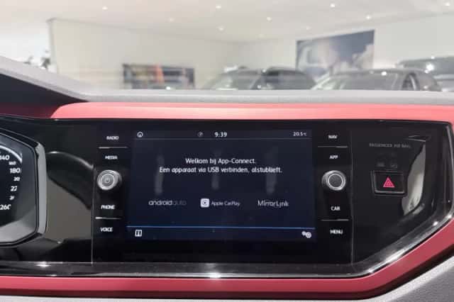 Volkswagen Polo (2018) thumbnail 21