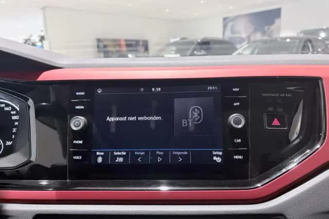 Volkswagen Polo (2018) thumbnail 25