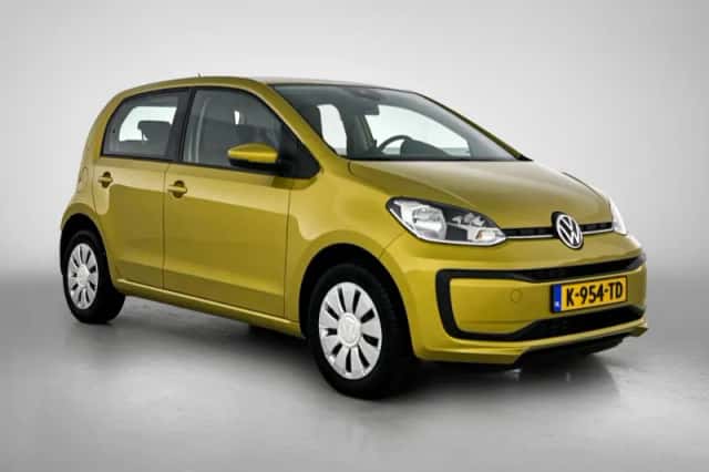 Volkswagen Up! (2021) thumbnail 3