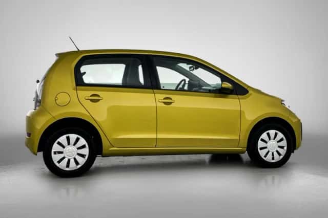 Volkswagen Up! (2021) thumbnail 4
