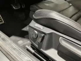 Volkswagen Passat (2017) thumbnail 17
