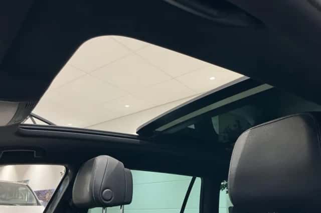 Volkswagen Passat (2017) thumbnail 18