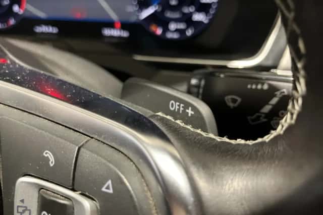Volkswagen Passat (2017) thumbnail 24