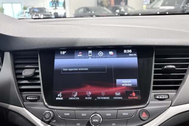 Opel Astra (2017) thumbnail 22