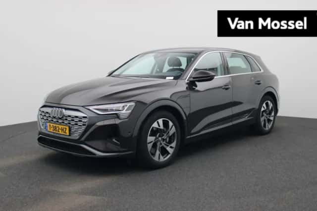 Audi Q8 e-tron (2023) thumbnail 1