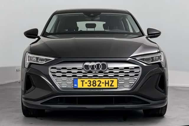 Audi Q8 e-tron (2023) thumbnail 5
