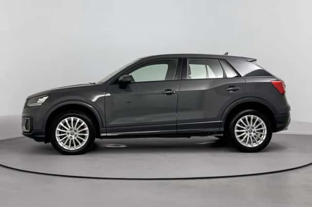Audi Q2 (2017) thumbnail 2