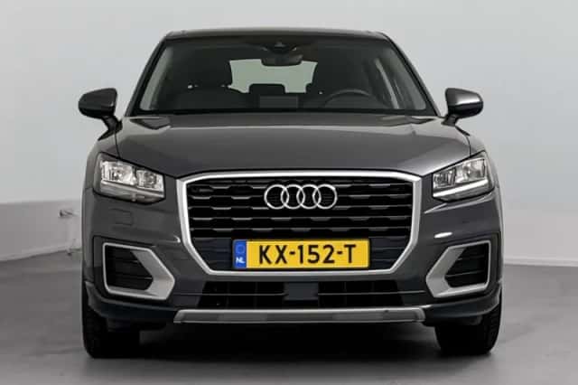 Audi Q2 (2017) thumbnail 5