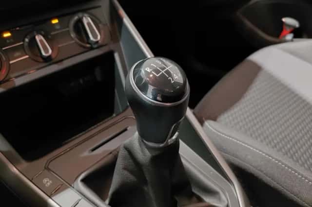 Volkswagen Polo (2020) thumbnail 27