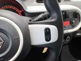 Renault Twingo (2018) thumbnail 18