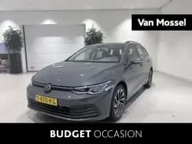 Volkswagen Golf (2023)