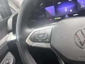 Volkswagen Golf (2023) thumbnail 16