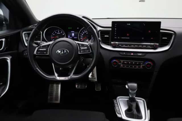 Kia Ceed (2021) thumbnail 7