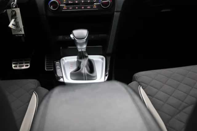 Kia Ceed (2021) thumbnail 10
