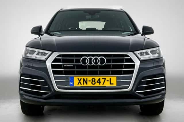 Audi Q5 (2019) thumbnail 2