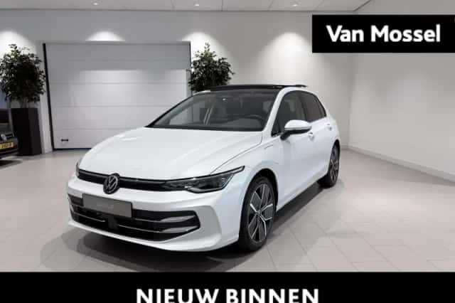 Volkswagen Golf (2026) thumbnail 1