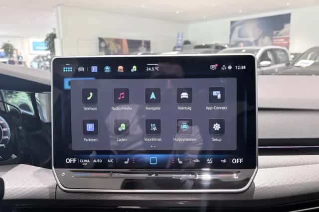 Volkswagen Golf (2026) thumbnail 21