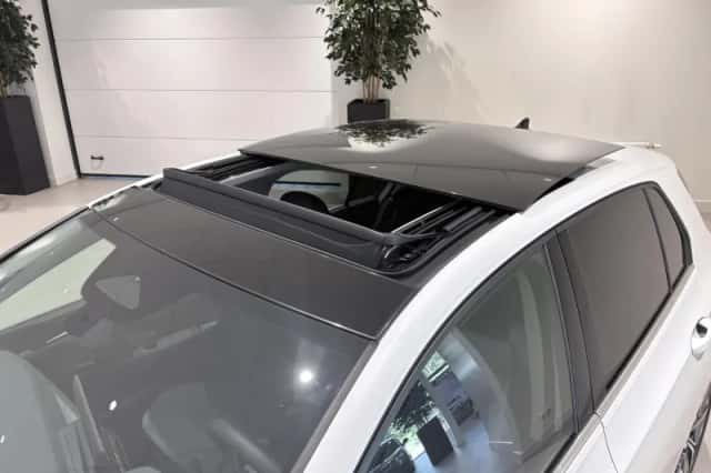 Volkswagen Golf (2026) thumbnail 9