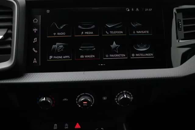 Audi A1 (2024) thumbnail 8