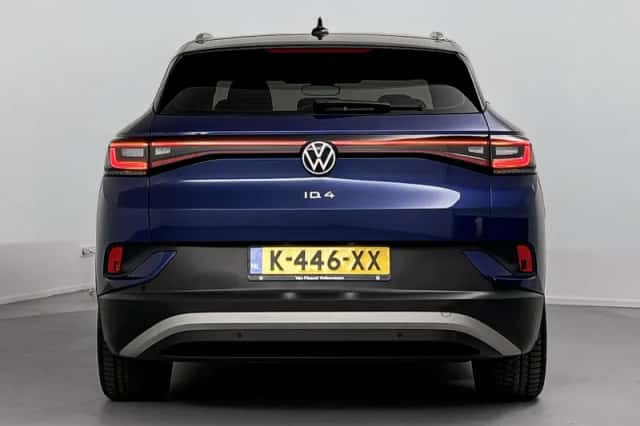 Volkswagen ID.4 (2021) thumbnail 3