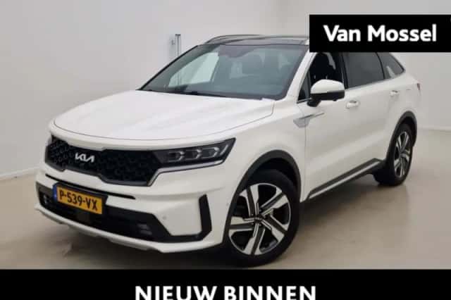 Kia Sorento (2022) thumbnail 1