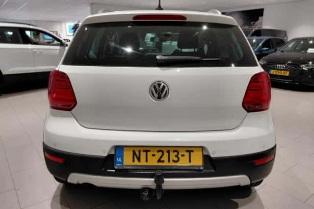 Volkswagen Polo (2017) thumbnail 5