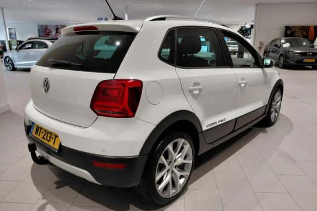 Volkswagen Polo (2017) thumbnail 7