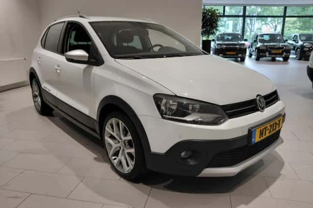 Volkswagen Polo (2017) thumbnail 9