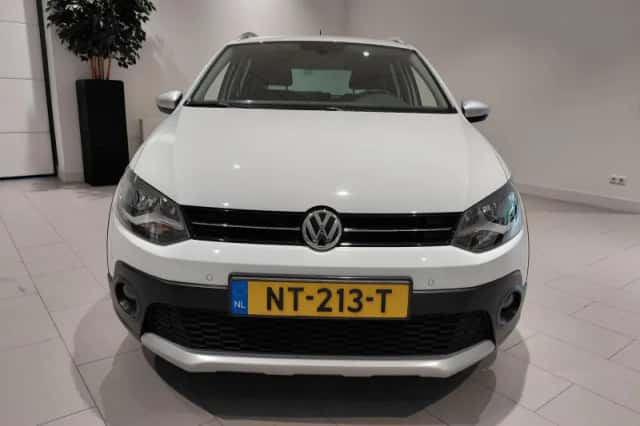 Volkswagen Polo (2017) thumbnail 10