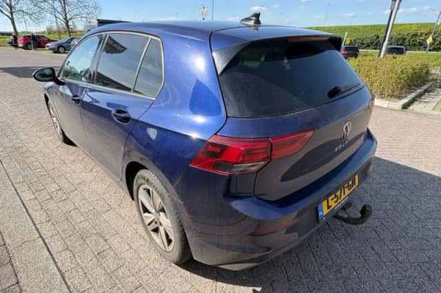 Volkswagen Golf (2020) thumbnail 3