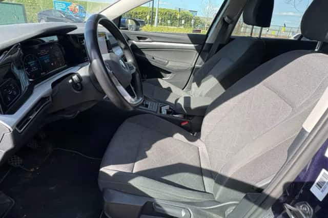 Volkswagen Golf (2020) thumbnail 9