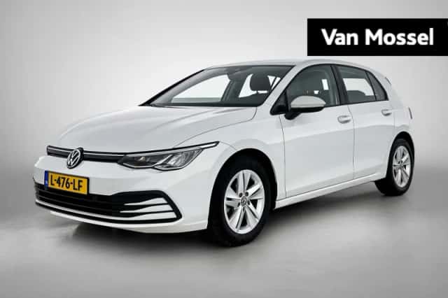 Volkswagen Golf (2021) thumbnail 1