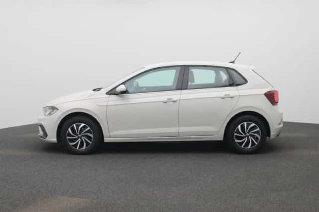 Volkswagen Polo (2024) thumbnail 4