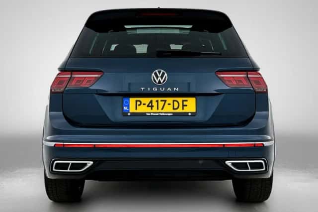 Volkswagen Tiguan (2022) thumbnail 3