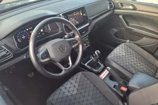 Volkswagen T-Cross (2024) thumbnail 9