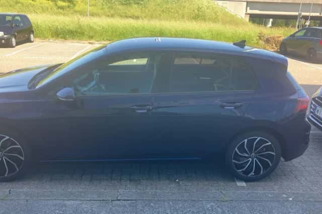 Volkswagen Golf (2021) thumbnail 2
