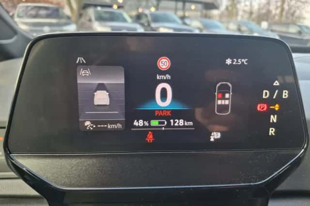 Volkswagen ID.3 (2024) thumbnail 6
