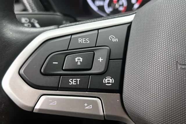 Volkswagen T-Cross (2022) thumbnail 6