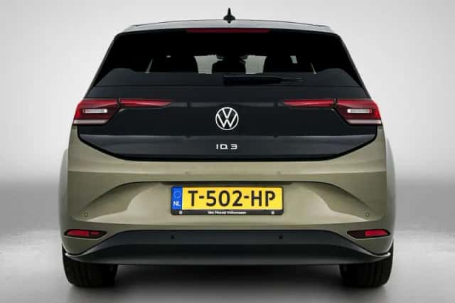 Volkswagen ID.3 (2023) thumbnail 3