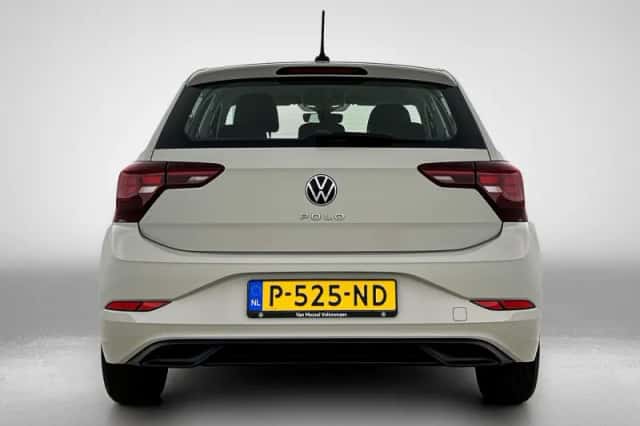 Volkswagen Polo (2022) thumbnail 3