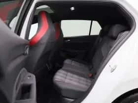 Volkswagen Golf (2023) thumbnail 12