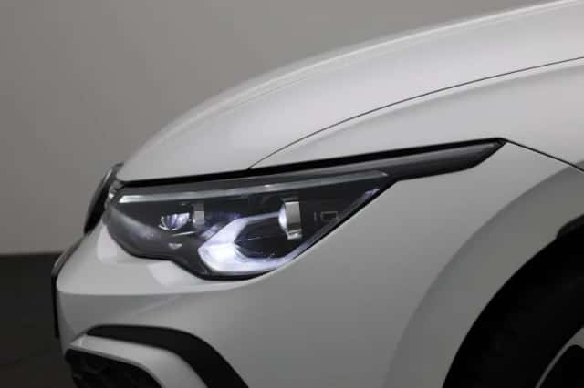 Volkswagen Golf (2023) thumbnail 15