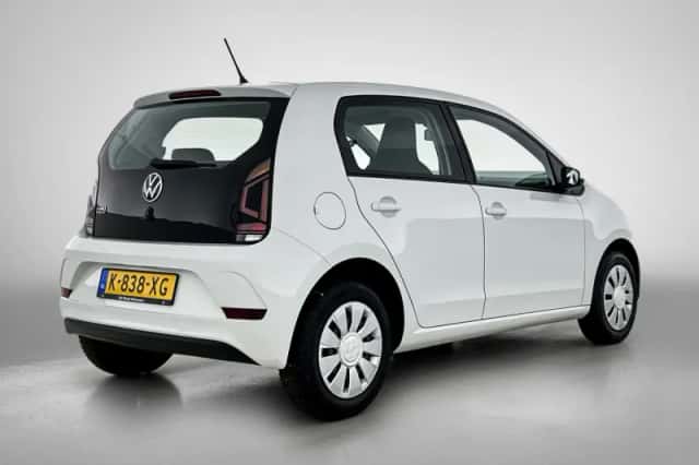 Volkswagen Up! (2021) thumbnail 4