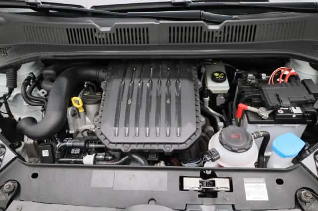 Volkswagen Up! (2021) thumbnail 21