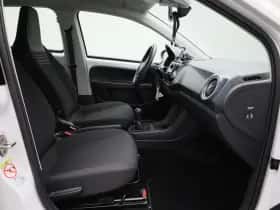 Volkswagen Up! (2021) thumbnail 23