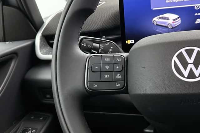 Volkswagen ID.3 (2026) thumbnail 6