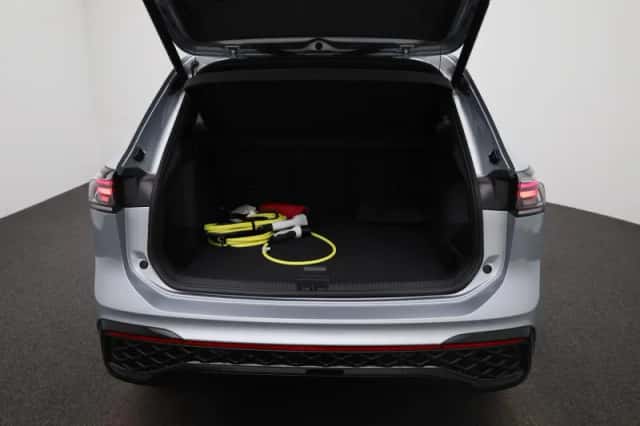 Volkswagen Tiguan (2025) thumbnail 11